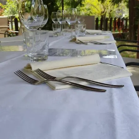 & Ristorante Europa 3* 팔라쭐로술세뇨